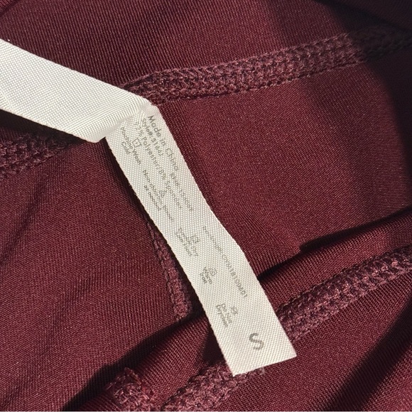 Embrace Your Love Maroon Biker Shorts. Size S. - Picture 4 of 4